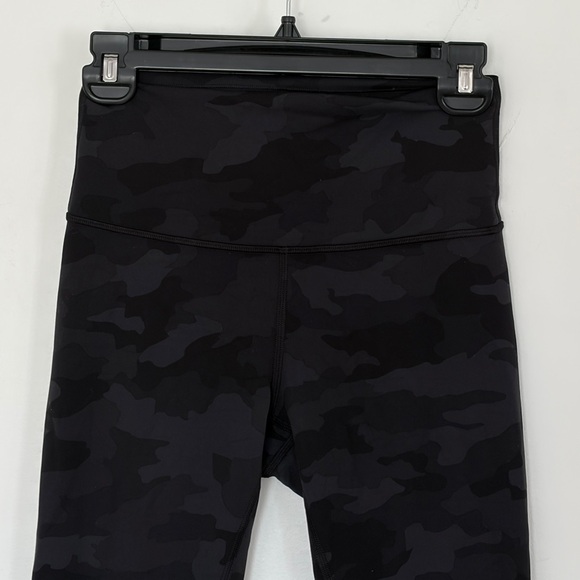 Lululemon Align High Rise Dark Camo Leggings 25" black gray size 6 - Picture 3 of 9